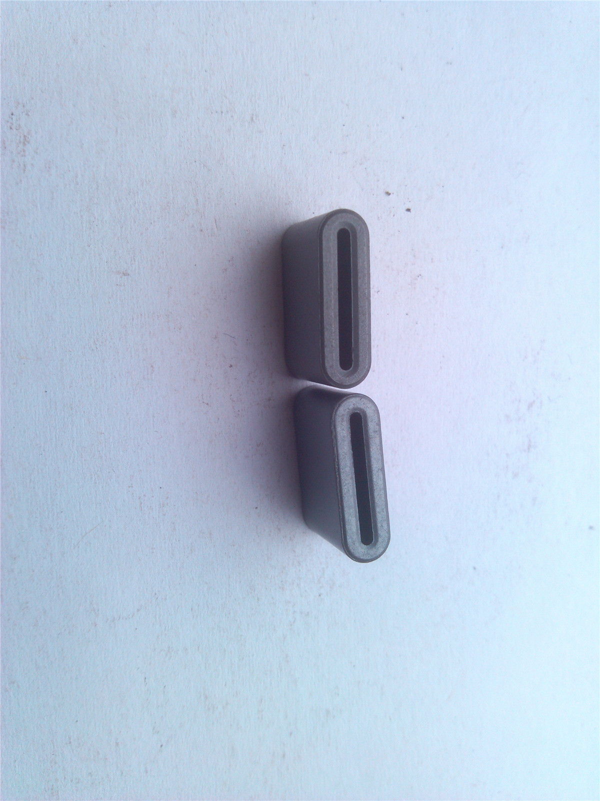 跑道形磁環(huán) 排線(xiàn)專(zhuān)用磁環(huán)FS16*5*12